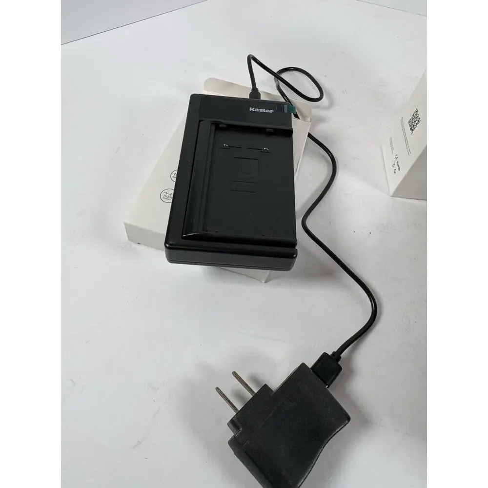 JVC GR-AXM70U Compact VHS-C Camcorder Charger Flip Screen Doesn't Work